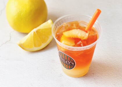 初夏にピッタリの新ドリンクはいかが？🏝️