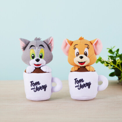 3月5日から新発売✨TOM and JERRYコラボグッズ🐱🐭
