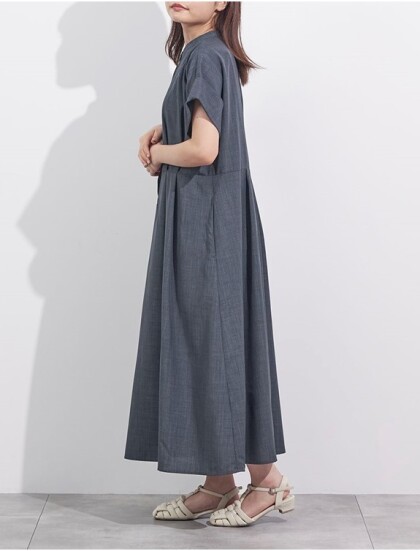 防汚撥水加工を施した、ウエストタックで美シルエットが叶うリネンライクワンピース