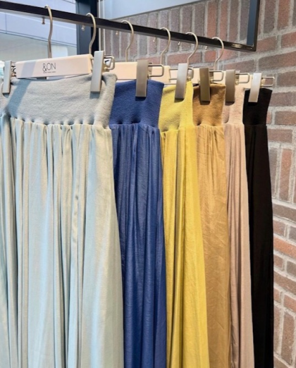 カラーフレアスカート新作入荷✨