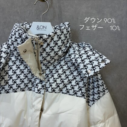 ショルダー付きダウンジャケット