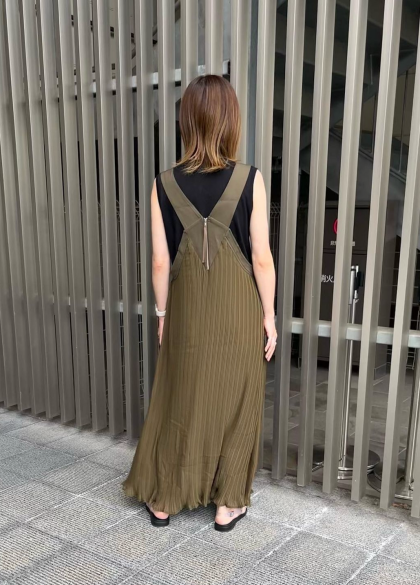 ノースリプリーツワンピース👗新作入荷✨✨