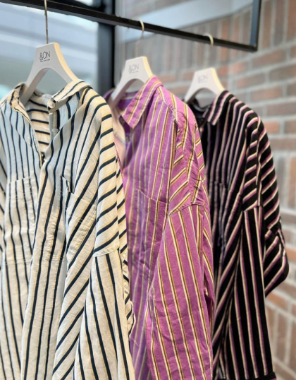 ストライプシャツ新作入荷👚✨
