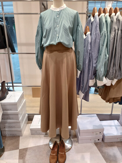 ✨ハイウエストイレヘムスカートのご紹介✨