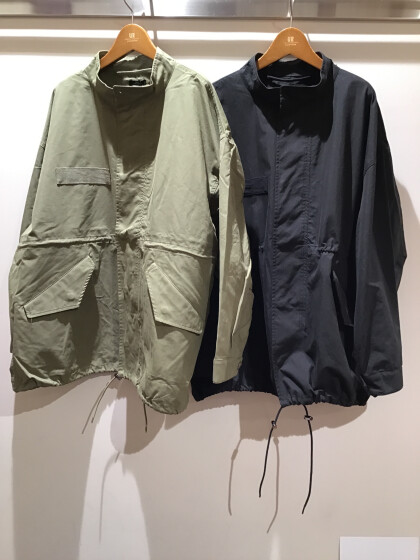 ミリタリーモッズコートのご紹介です🎵