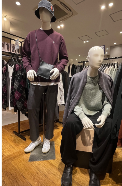 秋の彩りフェア開催中です!!!👚👖