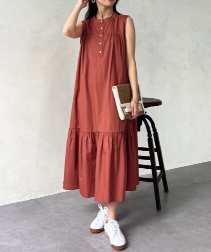 【アウトレット限定商品】chez toi ヘンリーネックフロントティアードワンピース