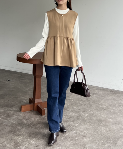 【アウトレット限定商品】Chez toi ペプラムベスト×ニットプルオーバー