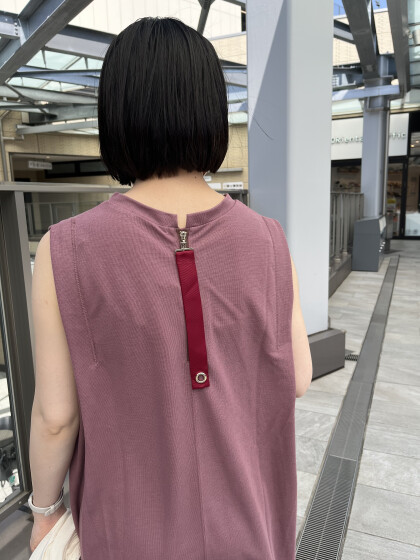 ショルダータックカットワンピース