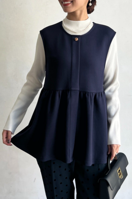 【アウトレット限定商品】Chez toi ペプラムベスト×ニットプルオーバー