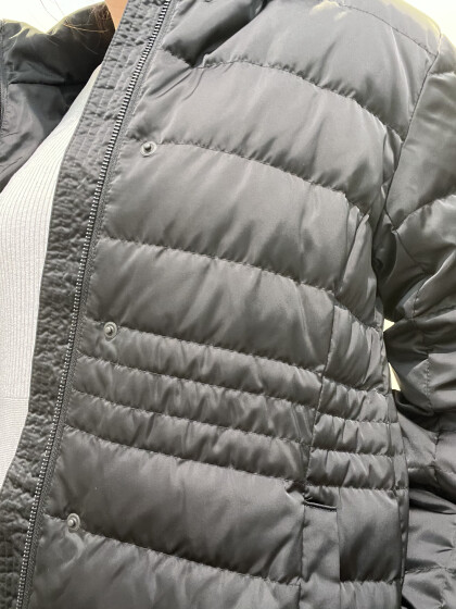 【UNTITLED】ダウン入荷してます♪