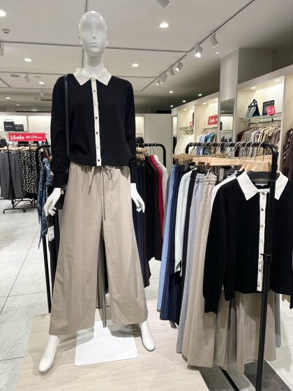 【 ボトムスALL20%オフ!】大好評開催中♪
