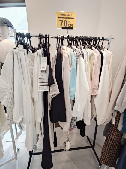 【 ALL70%オフ!】B級品販売!!