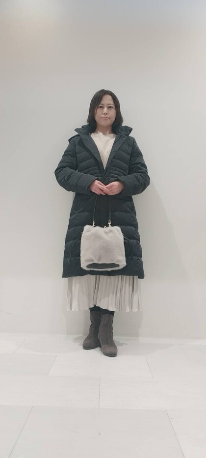 【UNTITLED】ダウン入荷してます♪