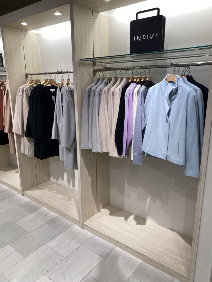 【INDIVI,UNTITLED】コート、入荷しました♪