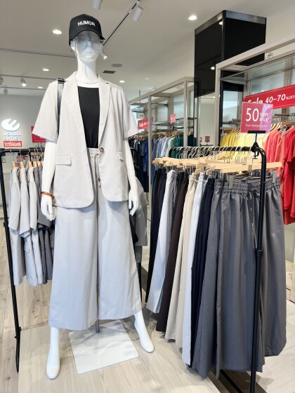 【 夏物最終セール 】最大70％オフ♪