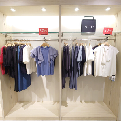 【INDIVI】50％～70％オフコーナー♪