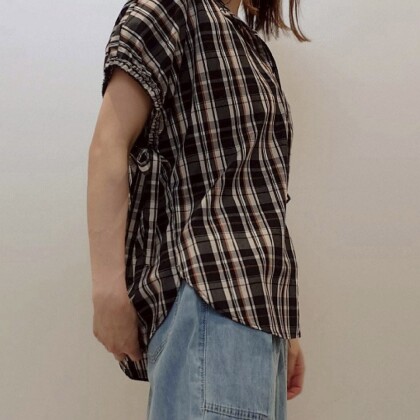【50%オフ！】チェックシャツ！