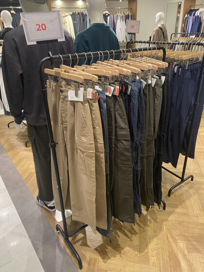 【全品対象！】ボトムス、更に20%オフ🎵