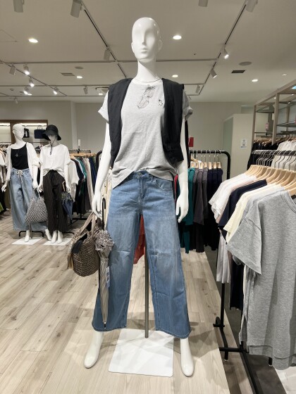 【 ボトムスALL20%オフ!】大好評開催中♪