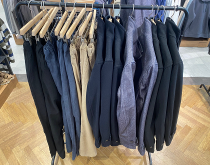 【店内のボトム、ALL20%オフ♪】