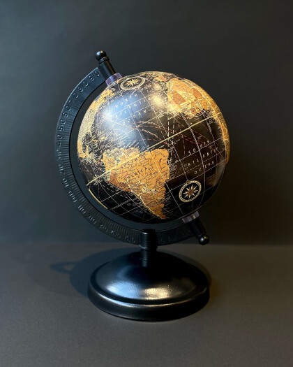「Antique globe/地球儀　7/7クールアースデー」