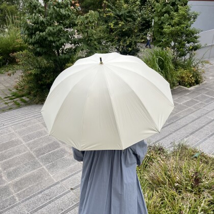 雨の日も快適に♪おすすめレイングッズのご紹介