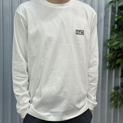 【RECOMMEND】インテリア雑貨メーカーが出すこだわりのアパレルブランド"DTN"
