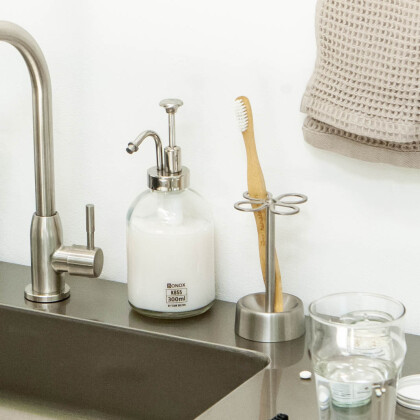 4 HOLES TOOTHBRUSH HOLDER 