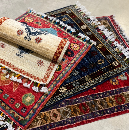 【RECOMMEND】手織りならではの個性と温もりを"HAND-KNOTTED WOOL RUG"