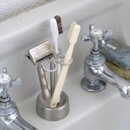 4 HOLES TOOTHBRUSH HOLDER 
