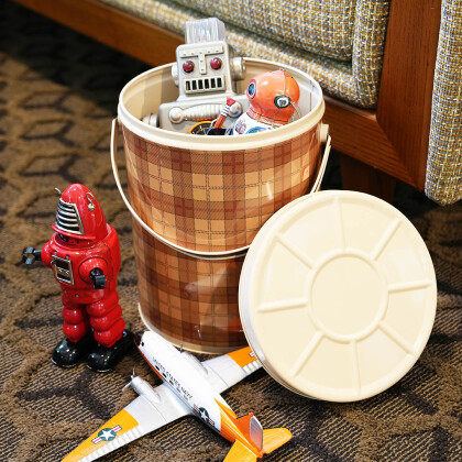 TIN BASKET ROUND 
