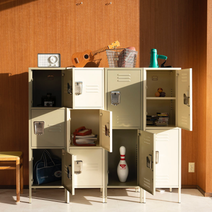 【RECOMMEND】暮らしに合わせて使える、収納力抜群なスチールロッカー