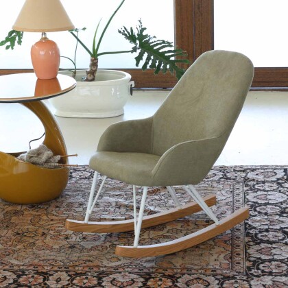 【待望の新色!】大人から子どもまで愉しめるロッキングチェア