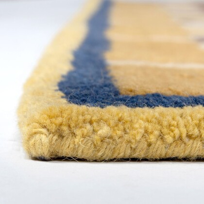 【NEW ARRIVAL】オリジナルの配色で仕上げた、長く愛せるウールラグ