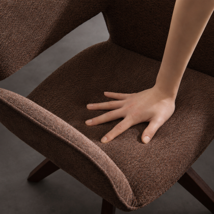 【RESTOCK】360度回転！動きもデザインも妥協しない、ダイニングチェア