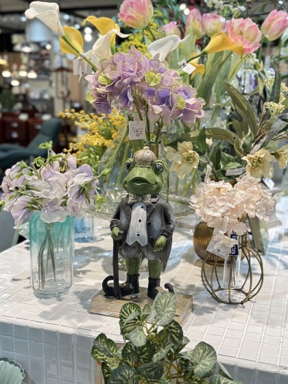 【新生活を彩る✨】フラワーベース＆造花が再入荷しました！