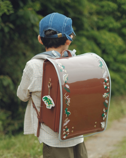 【土屋鞄のランドセル】ランドセルカバーと楽しむ、春の通学スタイル🍀
