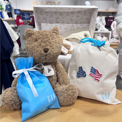 GAPの可愛いギフトポーチが新しくなりました🎁✨