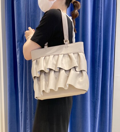 💛フリルトートバッグ💛