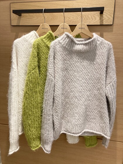 ⭐️バスケットモールスタンドネックニット⭐️