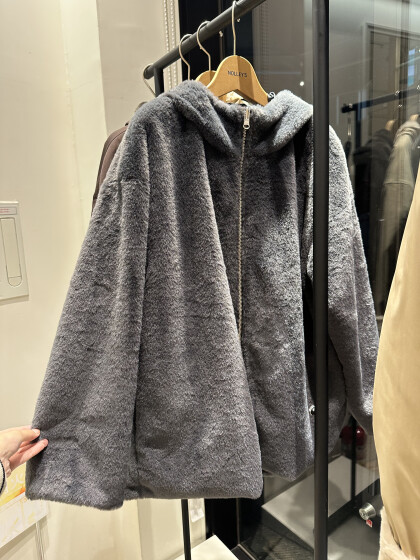 リバーシブルマウンテンパーカー✨