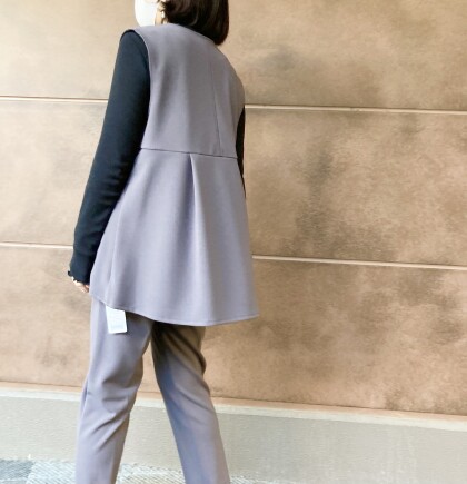 ⭐️ハイストレッチジョーゼットベストxパンツ⭐️