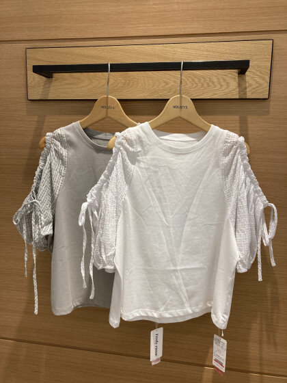 20%off⭐️袖ボリュームドッキングトップス⭐️