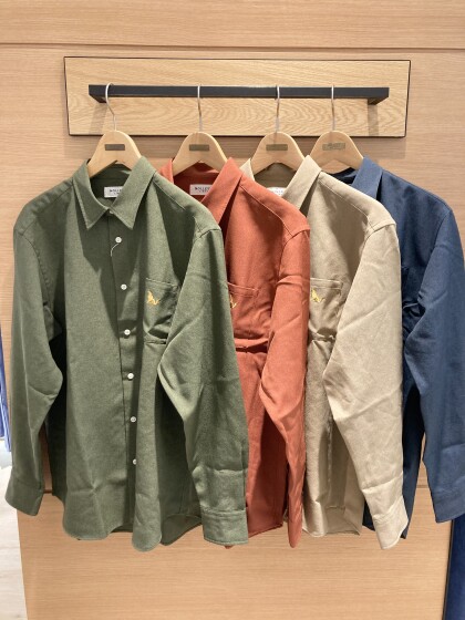 Men's⭐️ワンポイント刺繍シャツ⭐️