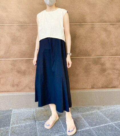 ⭐️バイカラー切替フレアワンピース⭐️