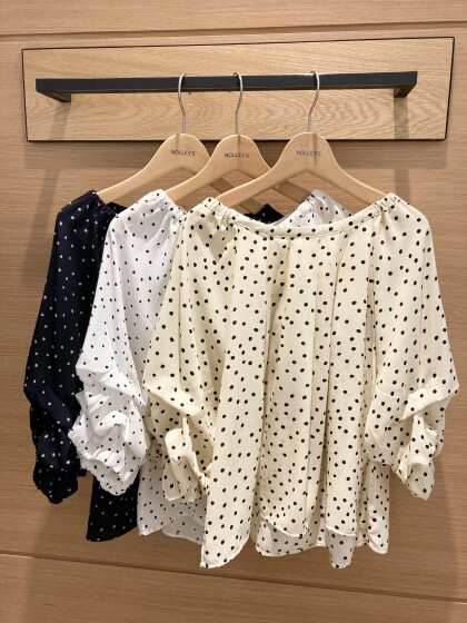 💛ドットxシャーリングブラウス💛