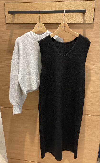 ⭐️AIRWARMマルチウェイニットワンピース⭐️