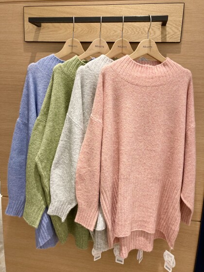 ⭐️ヤクウールハイネックチュニック⭐️