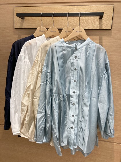 30%off⭐️シアーデザインタックブラウス⭐️